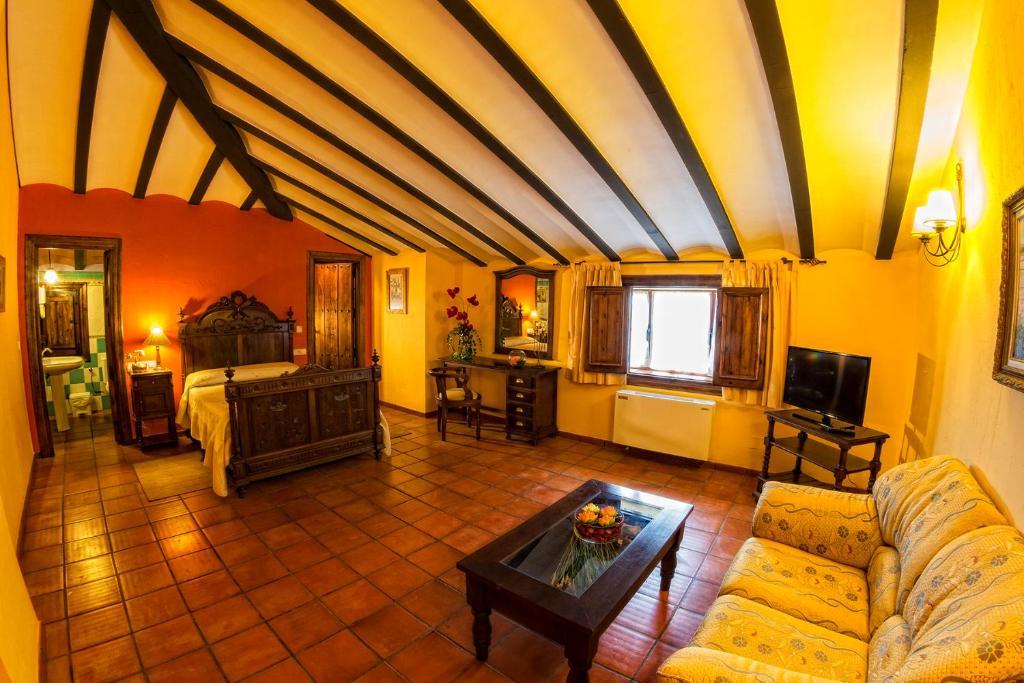 Hotel Bodega La Venta Casas De Los Pinos Стая снимка